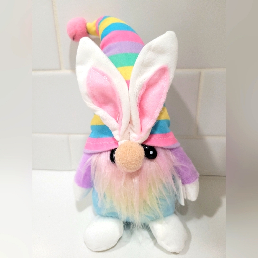 Plush Gnome/Bella